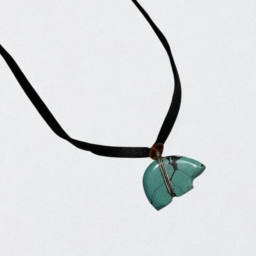 Vintage Turquoise Bear Stone Pendant Necklace