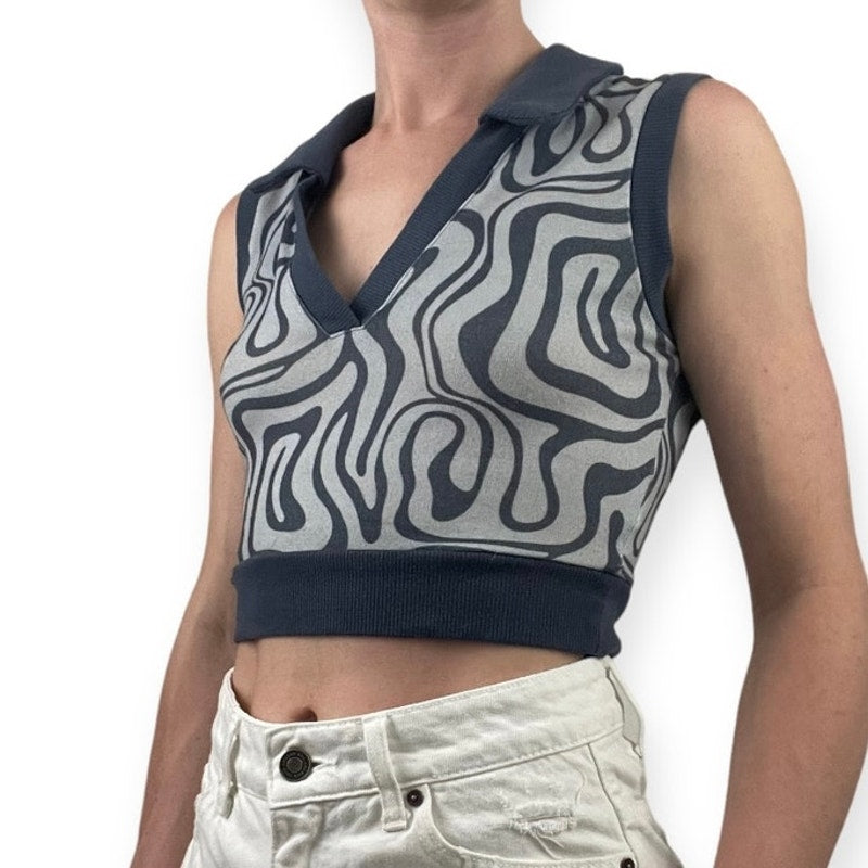 SHEIN Navy Blue Swirly Funky 70s Collared Cropped Top