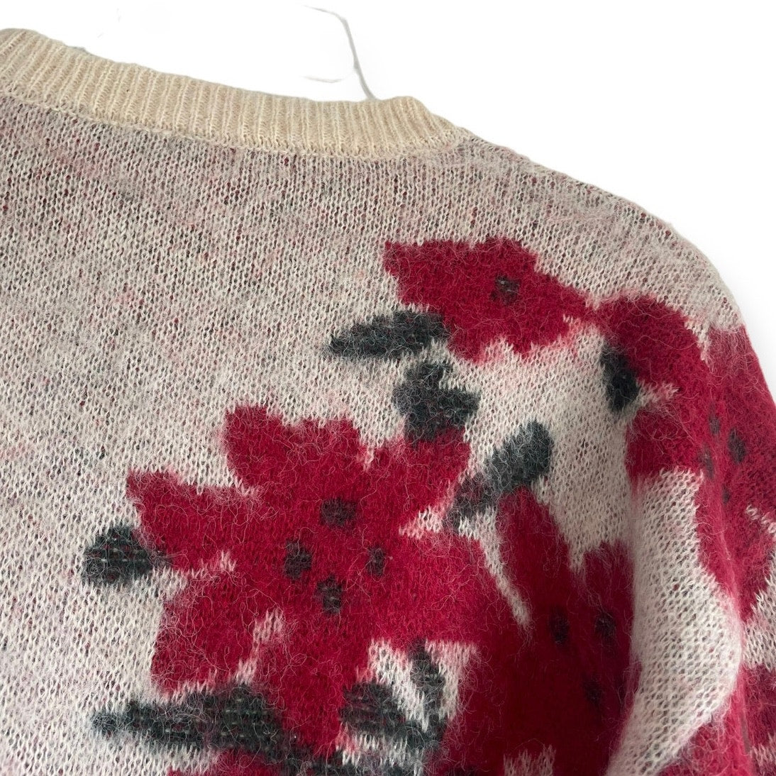 Zuiki Cream and Red Floral Knit Sweater