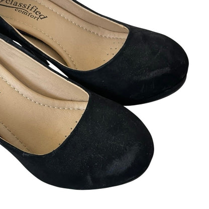 City Classified Black Faux Suede Comfort Pumps Heels