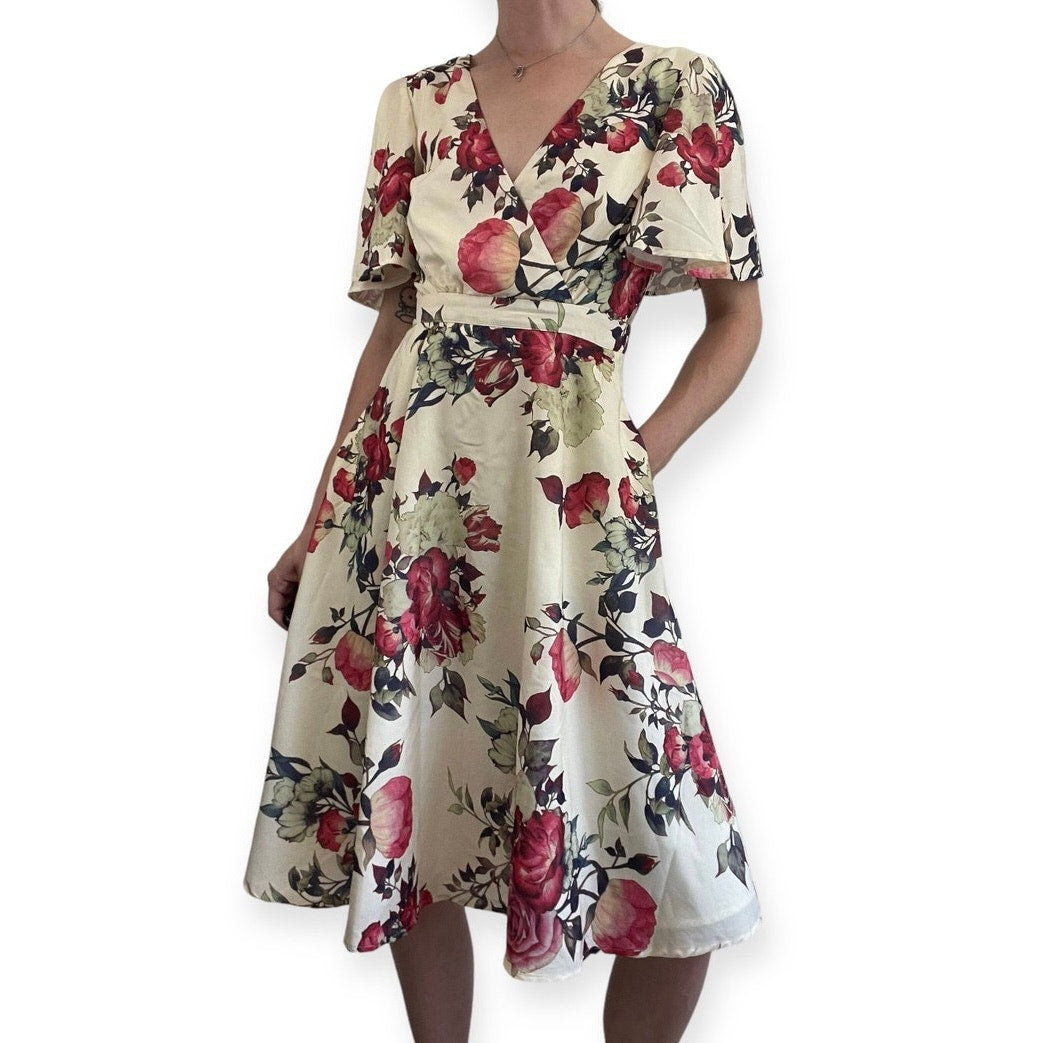 ModCloth Floral Ruffle Short Sleeve Dress