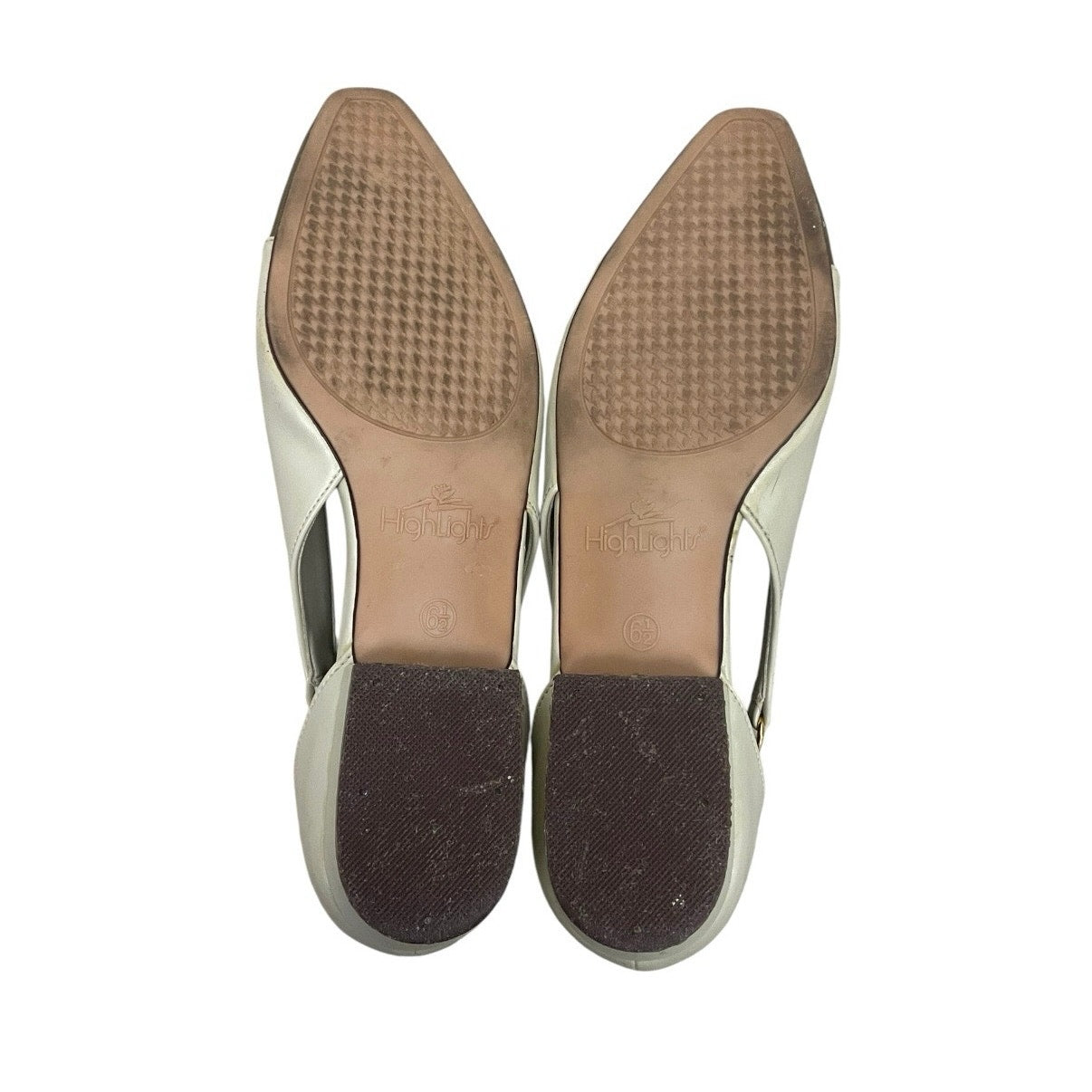 Highlights Vintage Bone Cream & Gold Tip Flats