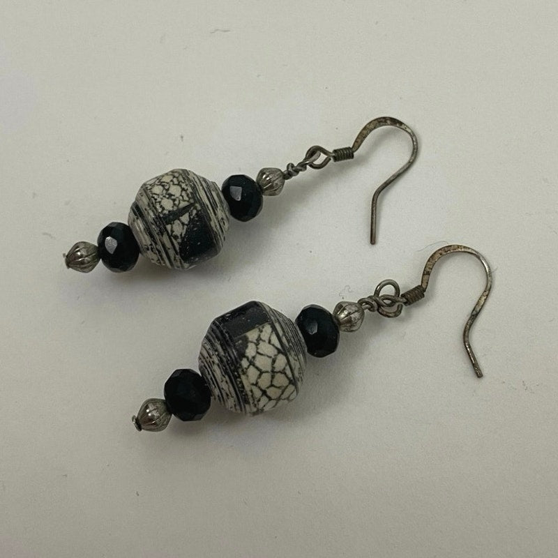 Vintage Grey & Black Beaded Earrings