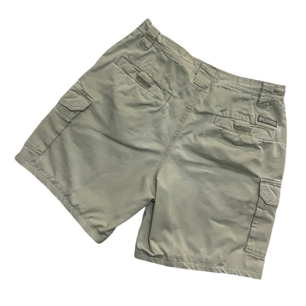Columbia Mens Beige Cargo Shorts