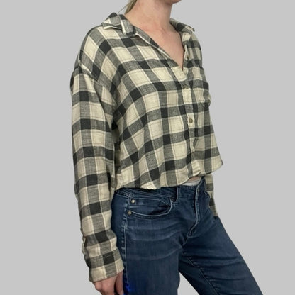 American Eagle Beige & Grey Plaid Long Sleeve Button Down Shirt