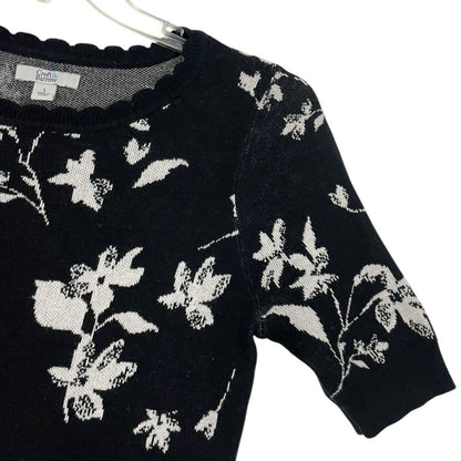 Croft & Barrow Black and White Floral Knit Half Sleeve Blouse