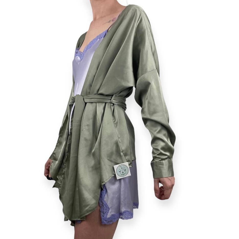 NWT Viva Boutique Silky Green Robe