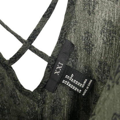 Forever 21 Green Boho Print A-Line Long Sleeve Open Cross Back Blouse