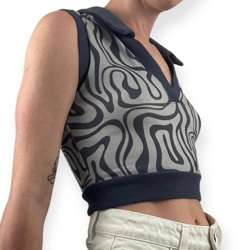 SHEIN Navy Blue Swirly Funky 70s Collared Cropped Top