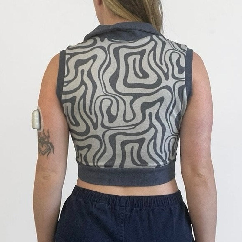 SHEIN Navy Blue Abstract Swirl Cropped V-Neck Collared Knit Top