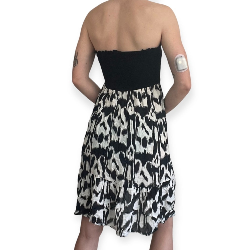 Raviya Black and White Strapless Mini Dress